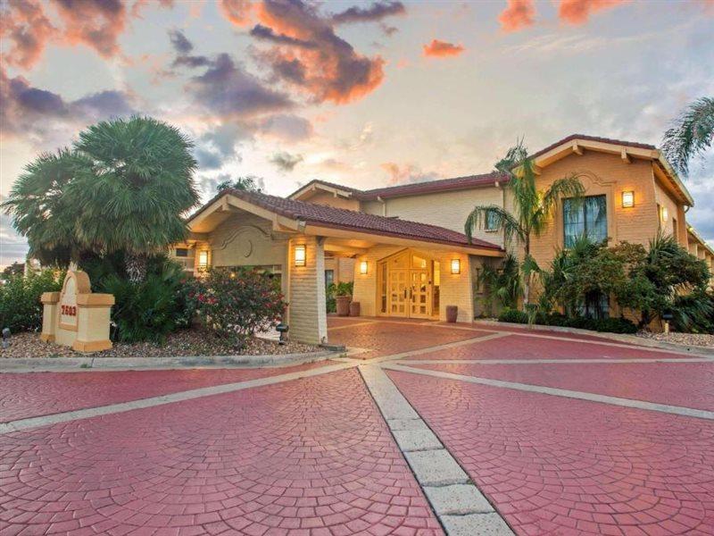 La Quinta Inn By Wyndham Victoria Exterior foto